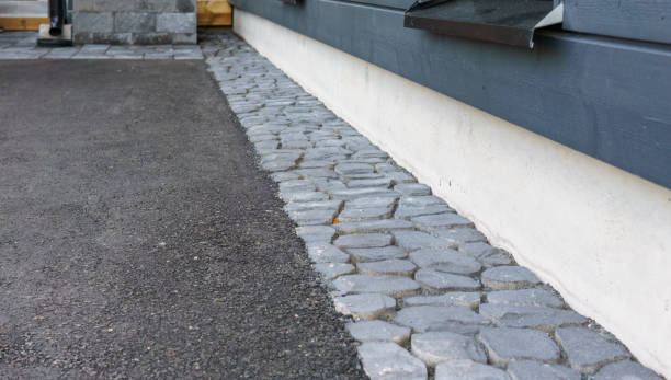 Best Decorative Driveway Pavers  in Manchester, IA
